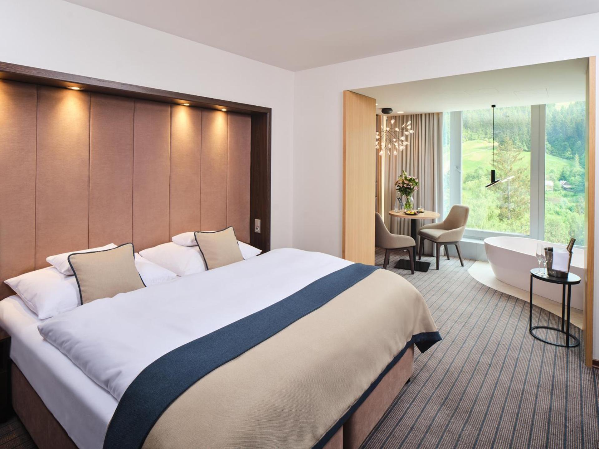 Spa hotel Lanterna Velké Karlovice Buitenkant foto