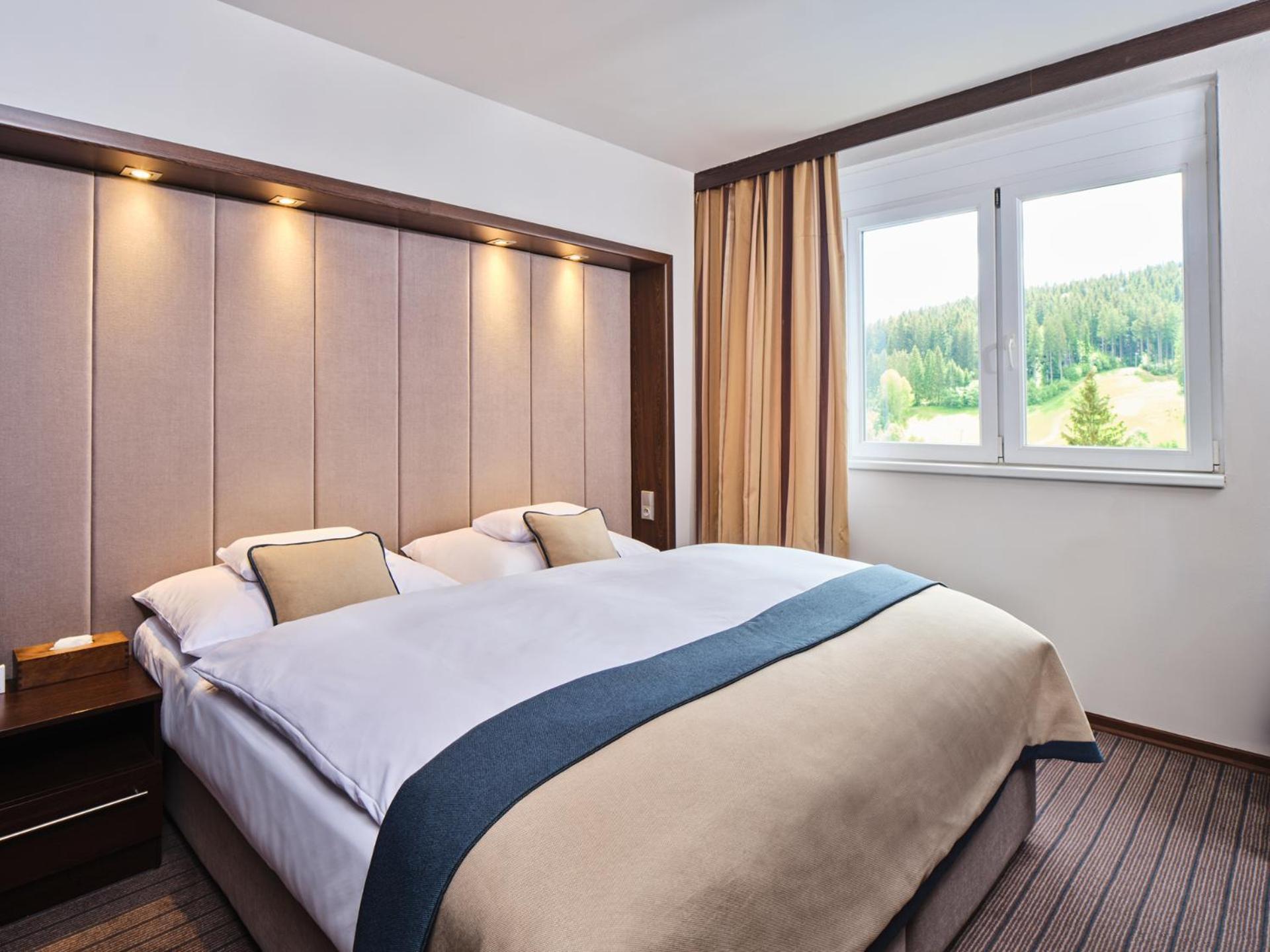 Spa hotel Lanterna Velké Karlovice Buitenkant foto